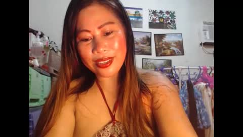 Snapshot of filipina_beauty69 chatting on 11-01-25, 12:01 filipina beauty. online show from 11-01-25, 12:01