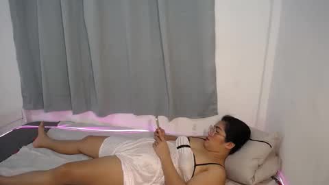 Snapshot of filipina_jess chatting on 09-26-25, 08:51 filipina_jess online show from 09-26-25, 08:51