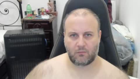 Snapshot of filippo12356 chatting on 01-01-25, 12:43 filippo12356 online show from 01-01-25, 12:43