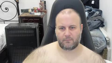 Snapshot of filippo12356 chatting on 02-02-25, 04:43 filippo12356 online show from 02-02-25, 04:43