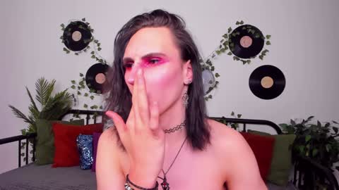 Honey Ill be waiting for you Tue Wed Thu Fri Sat Sun 10am-5pm online show from 01-19-25, 01:12