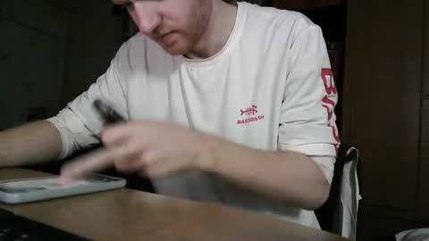 Snapshot of fillipsondon chatting on 07-11-26, 07:27 Whitechocolate online show from 07-11-26, 07:27