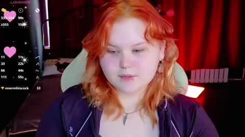 Snapshot of fillisfire chatting on 04-18-26, 10:19 - online show from 04-18-26, 10:19