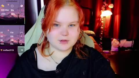 Snapshot of fillisfire chatting on 04-21-26, 06:20 - online show from 04-21-26, 06:20