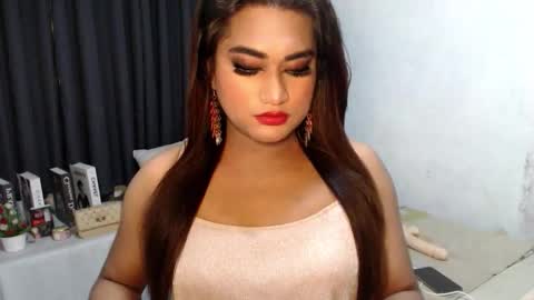 B A R B I E online show from 02-23-26, 06:33