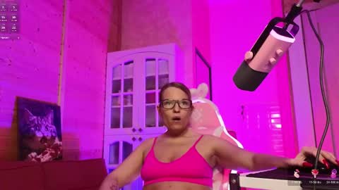 Snapshot of findom_lady_shine chatting on 04-30-26, 04:24 Lady online show from 04-30-26, 04:24