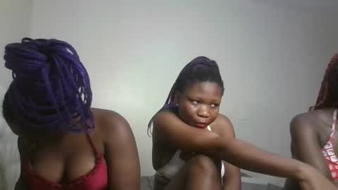 melanie online show from 09-27-25, 02:49