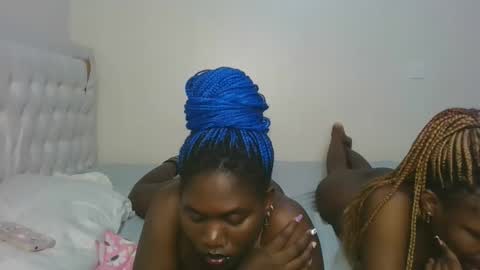 melanie online show from 11-30-25, 11:53