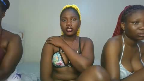 melanie online show from 12-22-25, 11:18