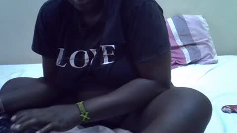 Snapshot of fine_nes chatting on 06-14-26, 04:14 fine_nes online show from 06-14-26, 04:14