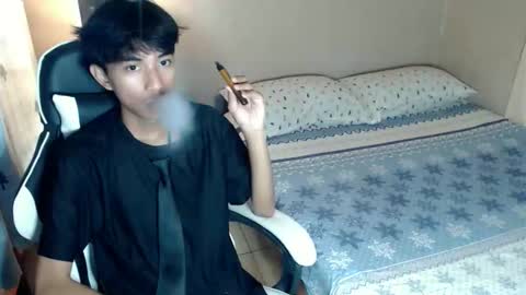 fineboii_rey18 online show from 10-02-25, 10:22
