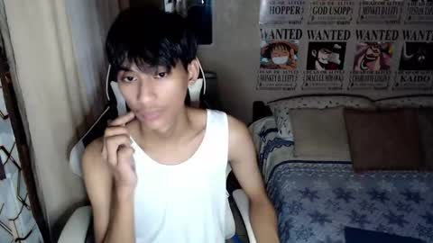 fineboii_rey18 online show from 04-20-26, 08:17