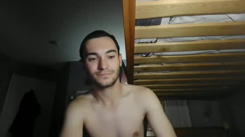 Snapshot of fingeringoutlife_22 chatting on 10-21-25, 07:25 Christian online show from 10-21-25, 07:25