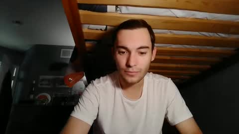 Snapshot of fingeringoutlife_22 chatting on 10-29-25, 07:04 Christian online show from 10-29-25, 07:04