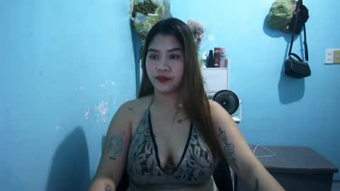 Snapshot of finn13563863 chatting on 04-12-26, 12:32 finn ing geer online show from 04-12-26, 12:32