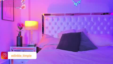 finnky1 online show from 01-11-25, 03:34