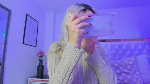 finnky1 online show from 02-14-25, 03:33