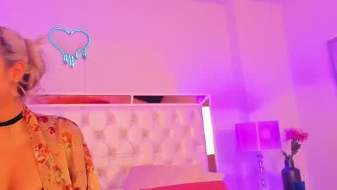 finnky1 online show from 02-18-25, 03:31