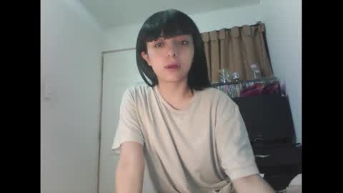 finnky1 online show from 10-26-25, 02:50