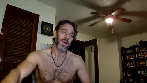 Finn Sage online show from 10-31-25, 11:39