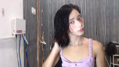 Snapshot of fiona908995 chatting on 07-20-26, 10:50 fiona908995 online show from 07-20-26, 10:50