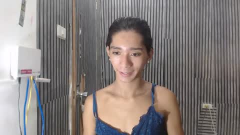 Snapshot of fiona908995 chatting on 08-05-26, 10:40 fiona908995 online show from 08-05-26, 10:40