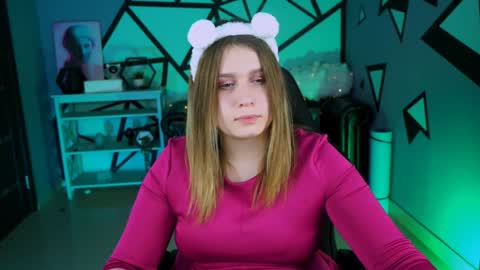 fiora online show from 01-11-25, 03:31