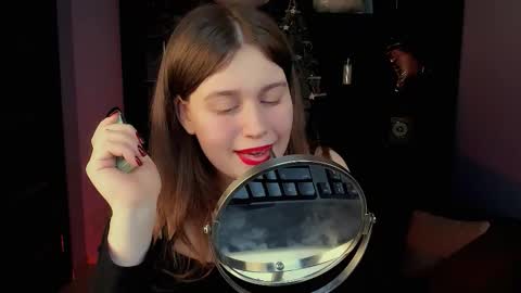 fiora online show from 02-26-26, 03:33