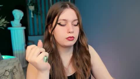 fiora online show from 03-21-26, 07:35