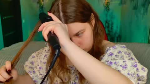 fiora online show from 05-01-26, 05:23