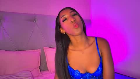 Snapshot of fiorelalenin chatting on 02-01-25, 03:28 Fiorela Lenin online show from 02-01-25, 03:28