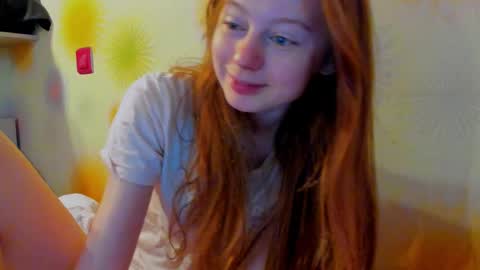 fire_luna online show from 01-01-25, 08:13