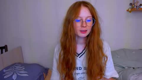 fire_luna online show from 01-18-26, 06:34