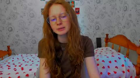 Snapshot of fire_luna chatting on 05-05-26, 10:01 fire_luna online show from 05-05-26, 10:01