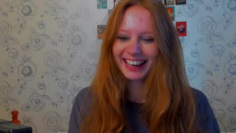 Snapshot of fire_luna chatting on 05-14-26, 10:33 fire_luna online show from 05-14-26, 10:33