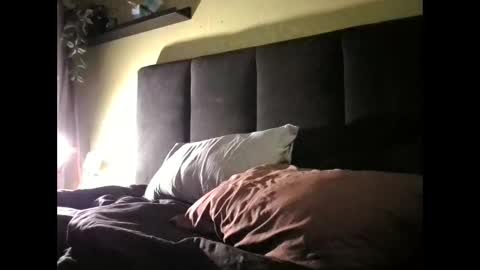 Snapshot of firedick2c chatting on 02-09-26, 12:53 firedick2c online show from 02-09-26, 12:53