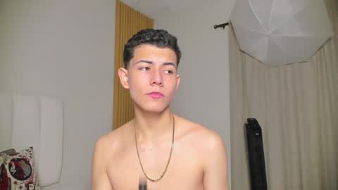 Nicolas online show from 11-18-25, 12:53