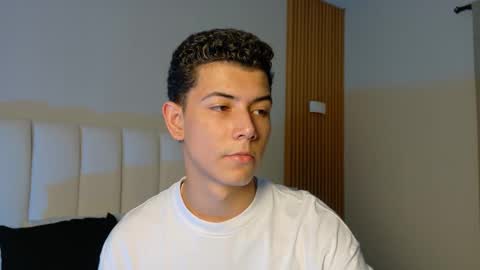 Nicolas online show from 03-16-26, 07:51