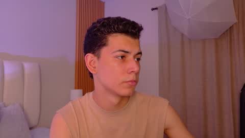 Nicolas online show from 03-23-26, 08:02