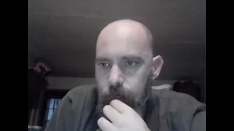 Snapshot of fireprince1977 chatting on 04-12-26, 12:59 Brad online show from 04-12-26, 12:59