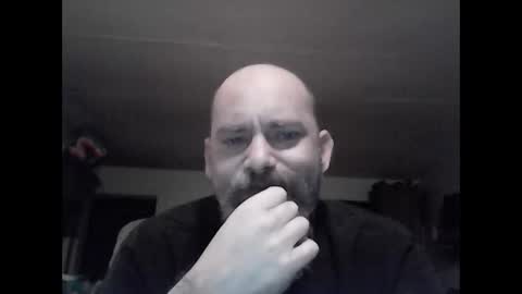 Snapshot of fireprince1977 chatting on 04-17-26, 01:30 Brad online show from 04-17-26, 01:30