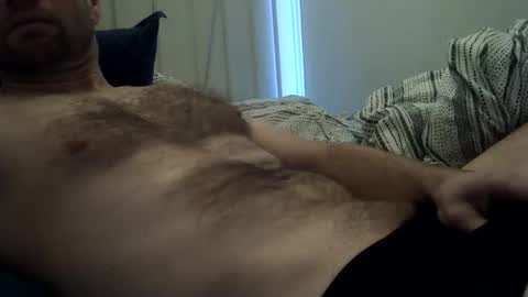 Snapshot of fisketilt chatting on 12-20-25, 11:06 monkeyfish online show from 12-20-25, 11:06