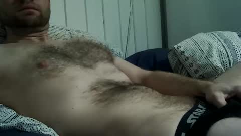 Snapshot of fisketilt chatting on 12-21-25, 07:59 monkeyfish online show from 12-21-25, 07:59