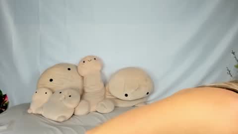 Megan NEW twitter fit amer girl online show from 10-02-25, 07:54