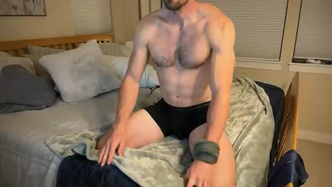 fitfunweird online show from 11-19-25, 01:49