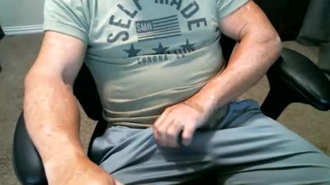 fitguy40 online show from 02-03-26, 11:54