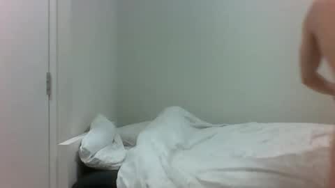 Snapshot of fitloverrr chatting on 01-09-26, 06:10 fitloverrr online show from 01-09-26, 06:10