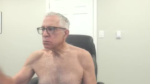 Jon online show from 05-17-26, 01:40