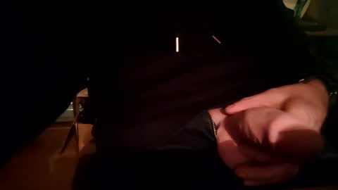 Snapshot of fiveforwilly1 chatting on 12-20-24, 05:51 Markus online show from 12-20-24, 05:51