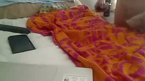 fjcs73 online show from 11-24-25, 05:56